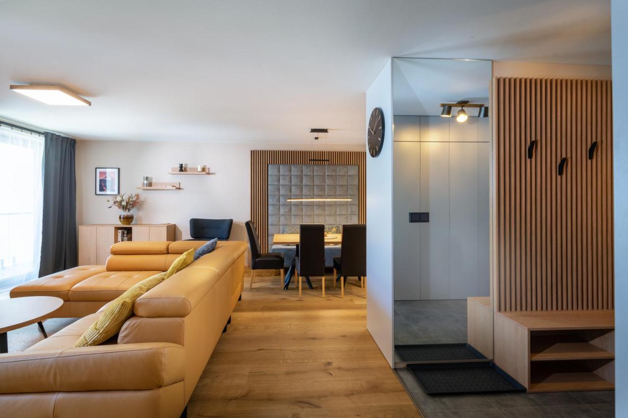 Apartment Tatrystay Luxury Penthouse Podlesom & Free Evc